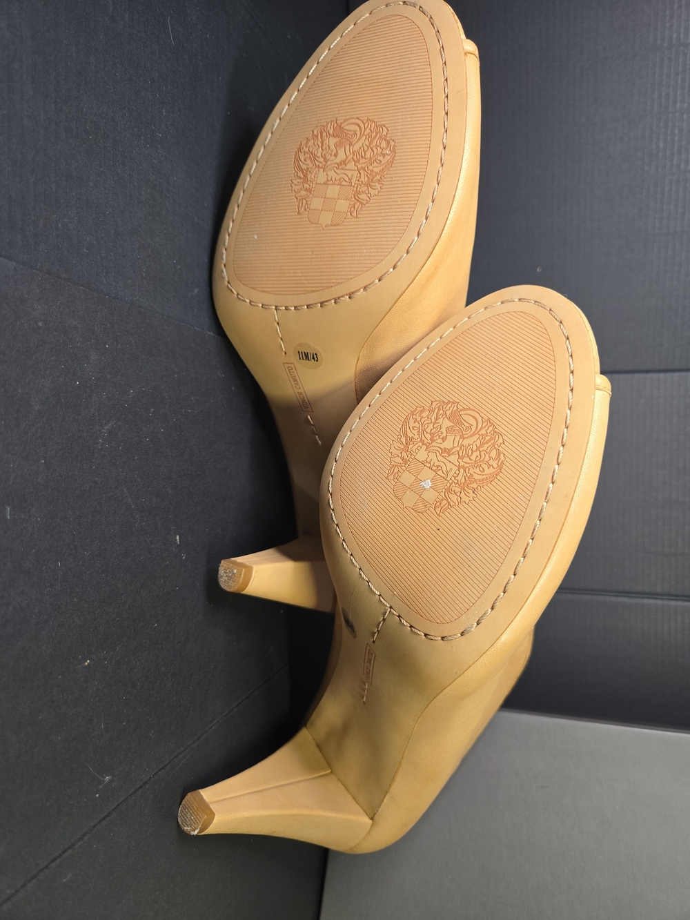 Vince Camuto Amber Peep Toe Booties in Camel/Tan Leather Size 11 - Picture 12 of 15